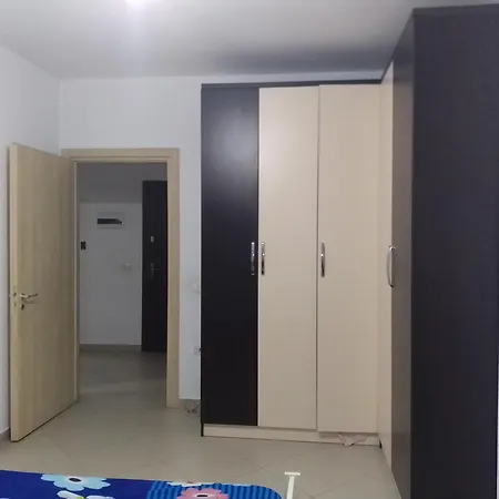 شقة Mikel